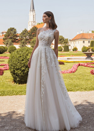 One Shoulder Ivory Leaf Lace Tulle Wedding Dress